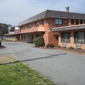 Lyneham Motor 2*, Canberra Australia