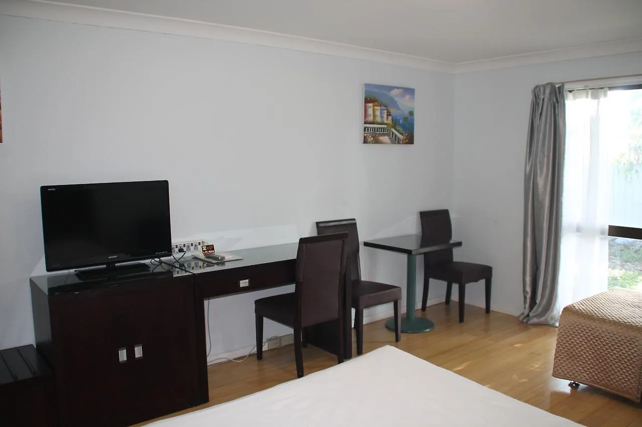 Centenary Motor Inn Brisbane 3*,